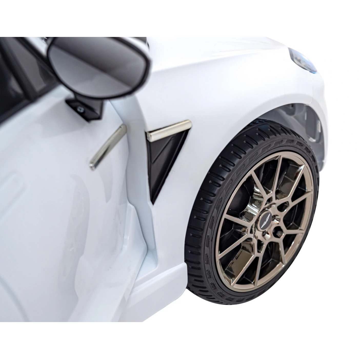 Электроавтомобиль Ramiz Aston Martin DBX Audio LED 12 В