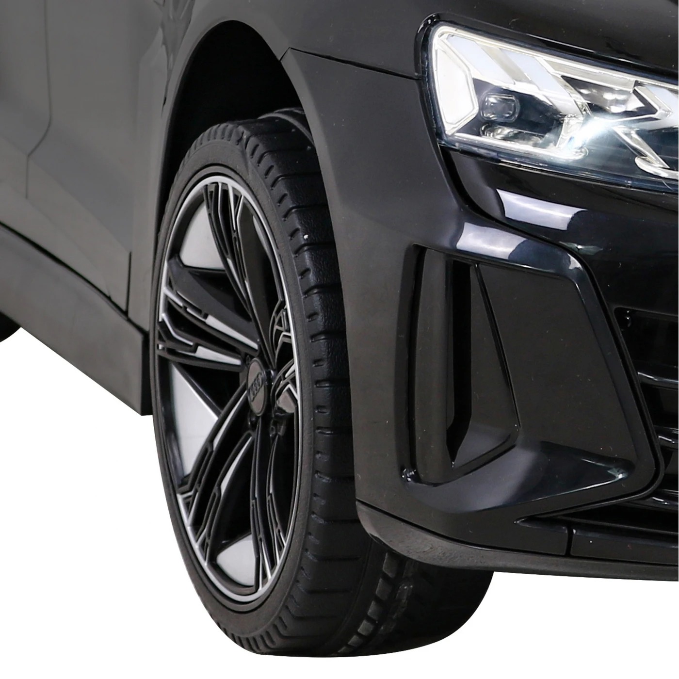 Электромобиль Ramiz Audi RS E-Tron GT 12 В