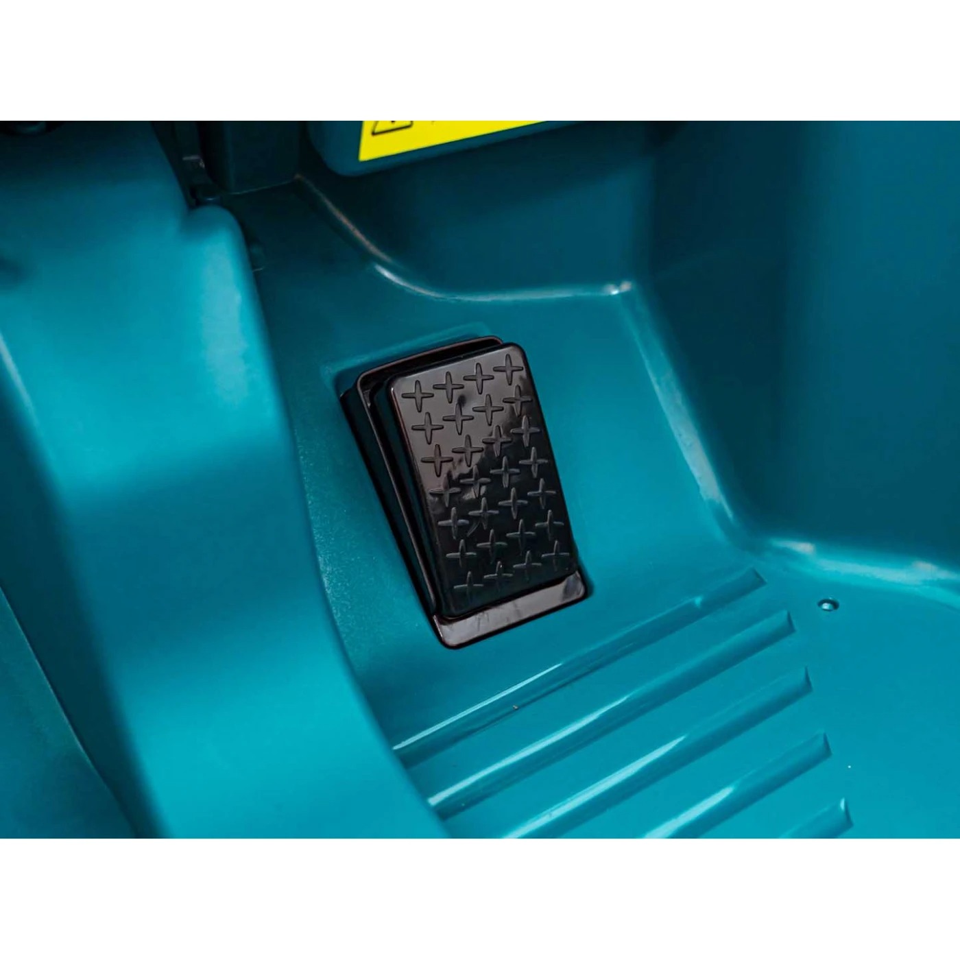 Электромобиль Ramiz Formula 1 Aston Martin Cognizant Aramc 24 В