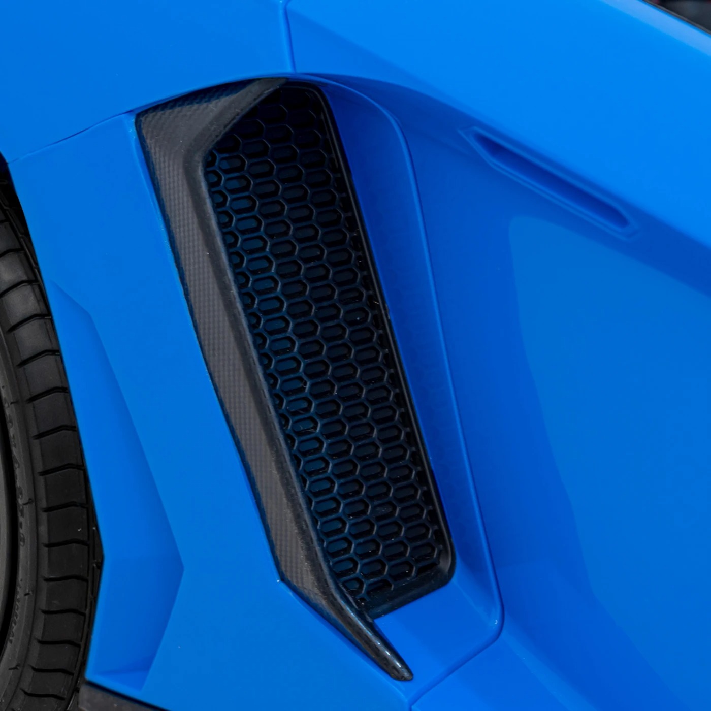 Электромобиль Ramiz Lamborghini Aventador SV 24 В