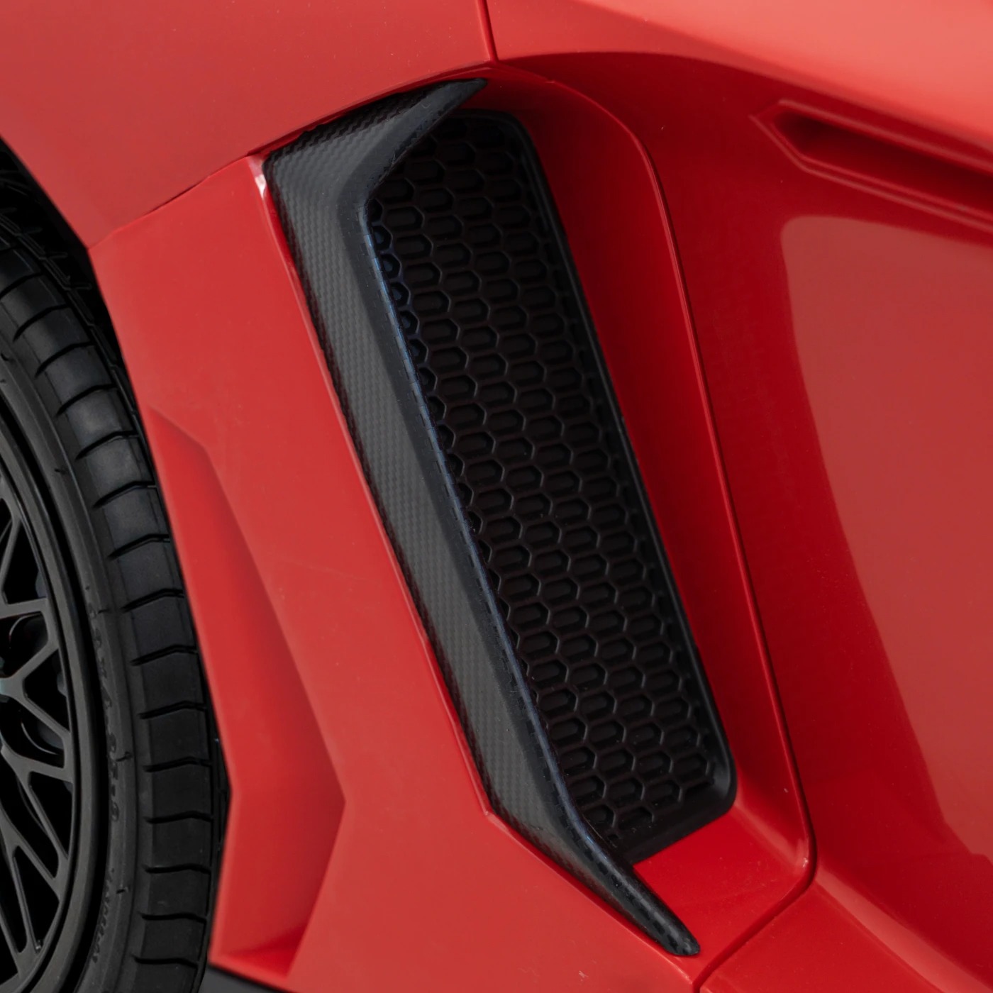 Электромобиль Ramiz Lamborghini Aventador SV 24 В