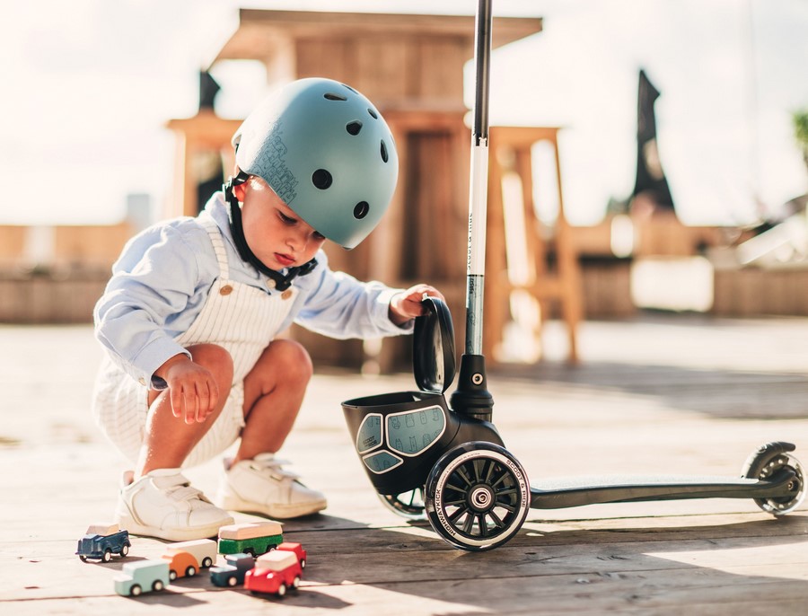 Детский самокат Scoot & Ride Highwaykick 2 Lifestyle