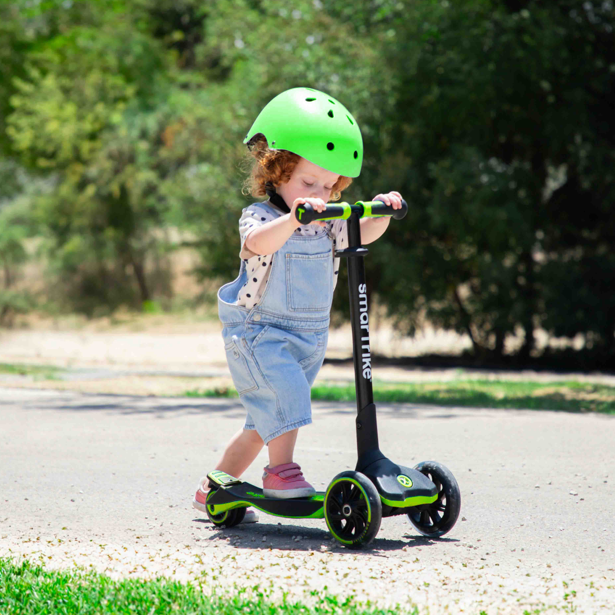 Детский самокат 4 в 1 Smart Trike Xtend Scooter + Ride-on