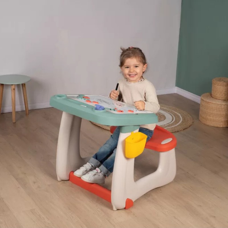 Стол с доской для рисования Smoby + 80 аксессуаров, 420107