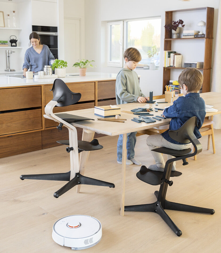Стульчик для кормления Stokke Nomi основание Walnut (орех)