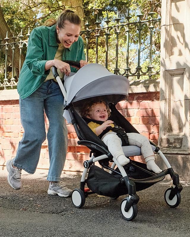 Прогулочная коляска Stokke Yoyo 3 шасси White