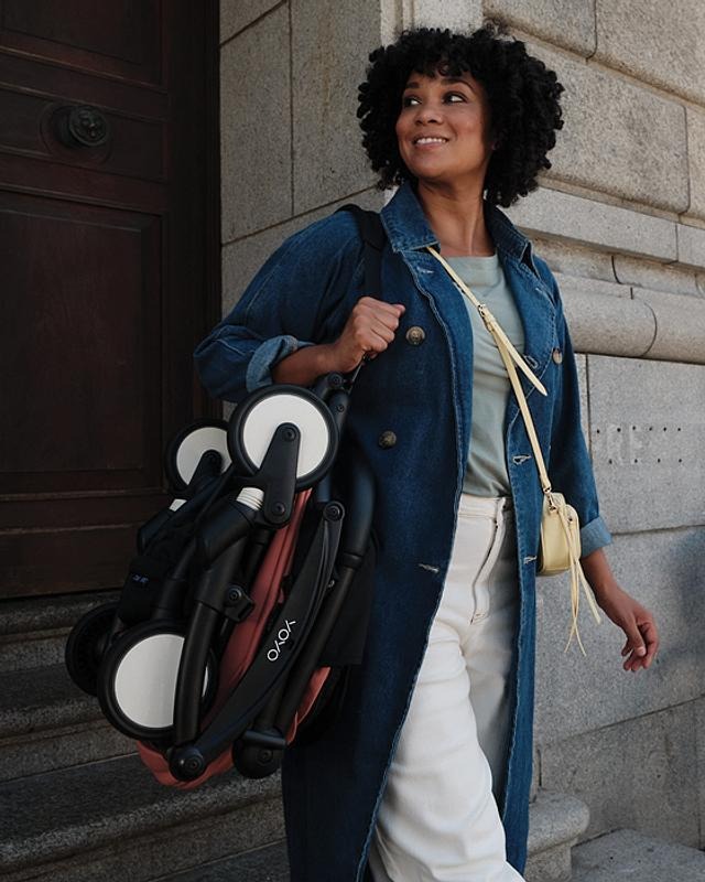 Прогулочная коляска Stokke Yoyo 3 шасси White