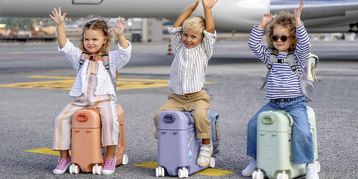 Набор Stokke Jetkids чемодан BedBox + рюкзак Crew Backpack