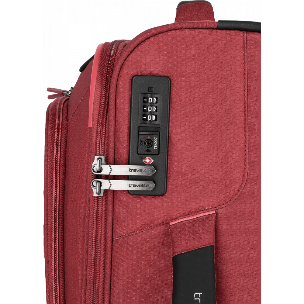 Чемодан на 4 колесах Travelite Skaii S, TL092647