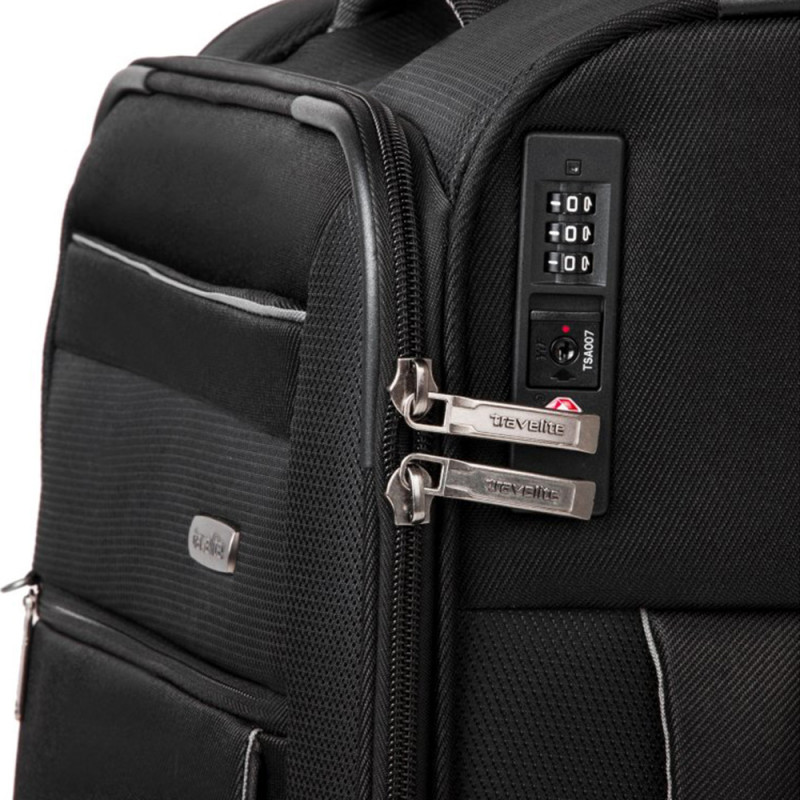 Чемодан на 4 колесах Travelite Capri S, TL089847