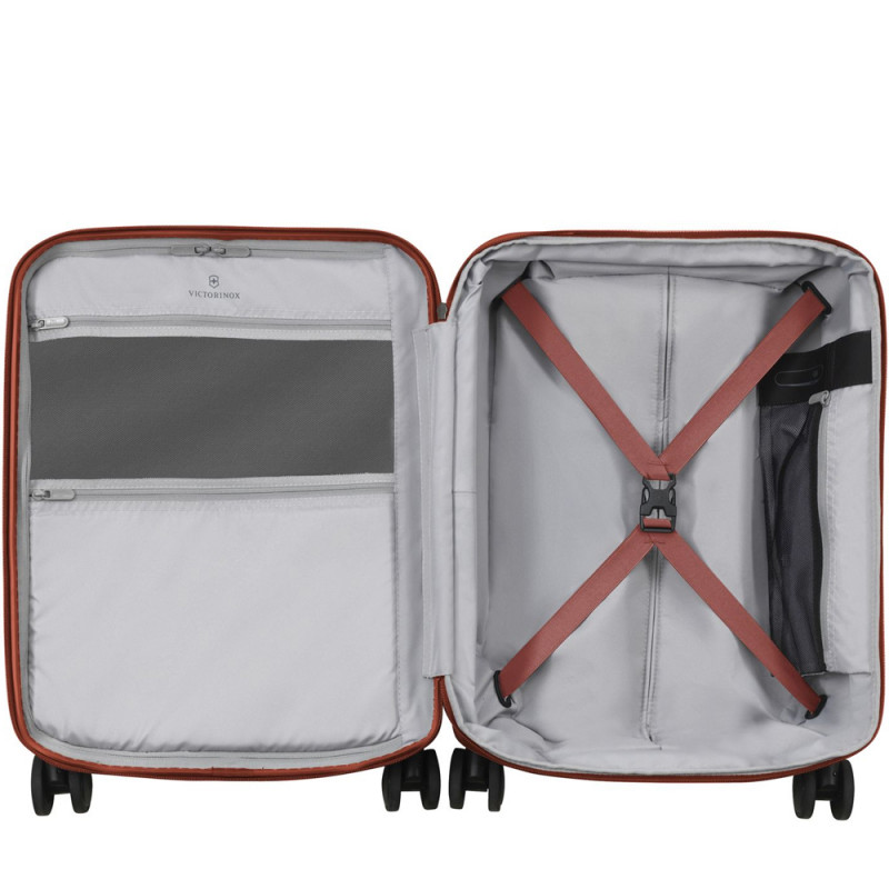 Victorinox Travel Чемодан CONNEX HS на 4 колесах S Global Expandable