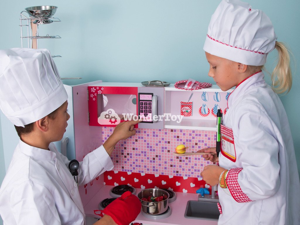 Детская деревяная кухня Wonder Toy Sweet Cherry, 2268