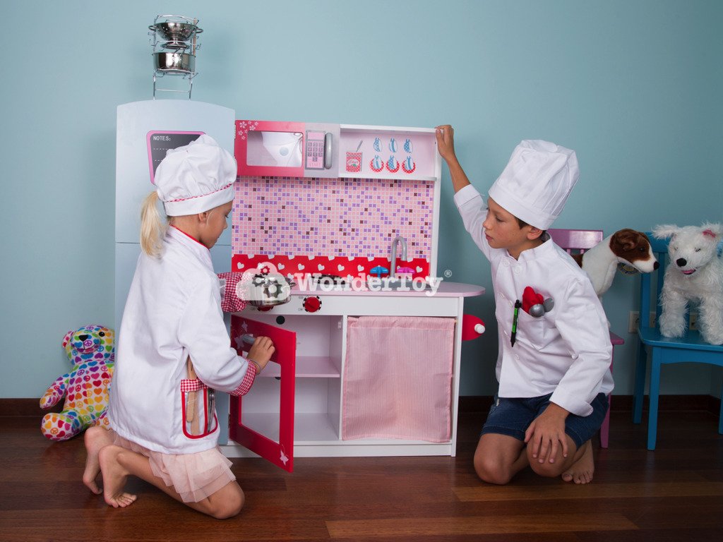 Детская деревяная кухня Wonder Toy Sweet Cherry, 2268
